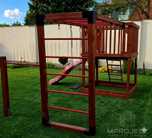 modern fa játszótér