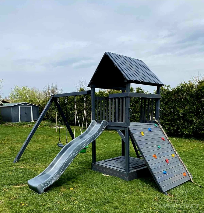 Integrációs fa játszótér