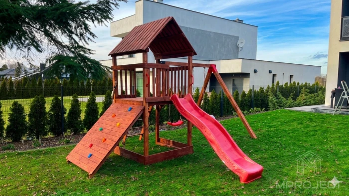 Integrációs fa játszótér